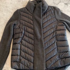Athleta down jacket size Medium